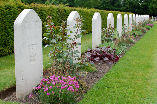 Row of Polish war graves in Blacon cemetery, Chester.