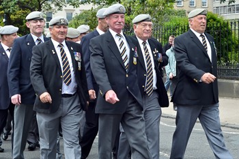 Royal Scots Dragoon Guards Veterans - March on Armed Forces Day 2013 Glasgow