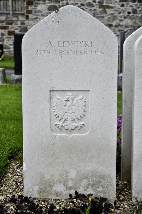 Anatol Lewicki Polish War Grave