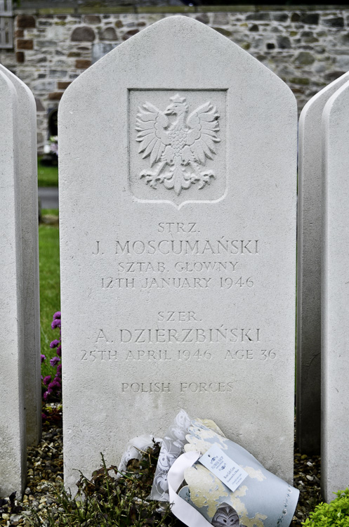 Antoni Dzierzbiński Polish War Grave