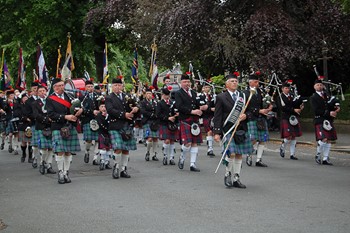 Biggar &amp; District RBL Pipe Band - Armed Forces Day 2014 Stirling 2014