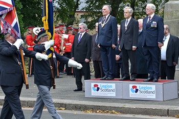 Lieutenant General Sir Alistair Irwin Grangemouth War Memorial - Armed Forces Day 2014