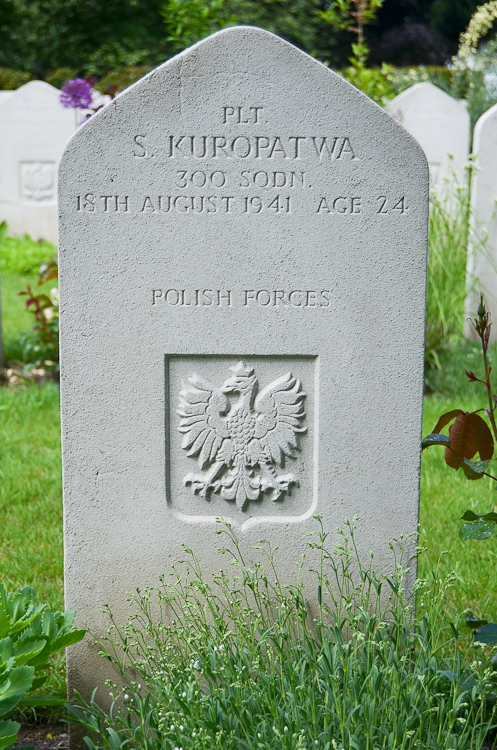 Stanislaw Kuropatwa Polish War Grave