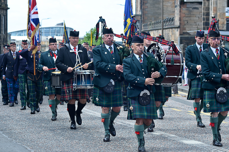 Royal Scots Association Pipe Band - Armed Forces Day 2015 Edinburgh