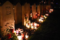Polish War Graves All Saints Day Candles Edinburgh 2016