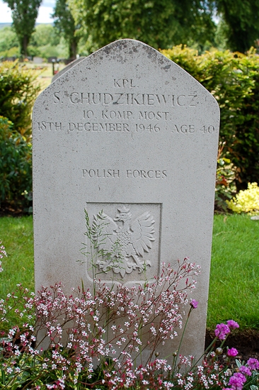 Stefan Chudzikiewicz Polish War Grave