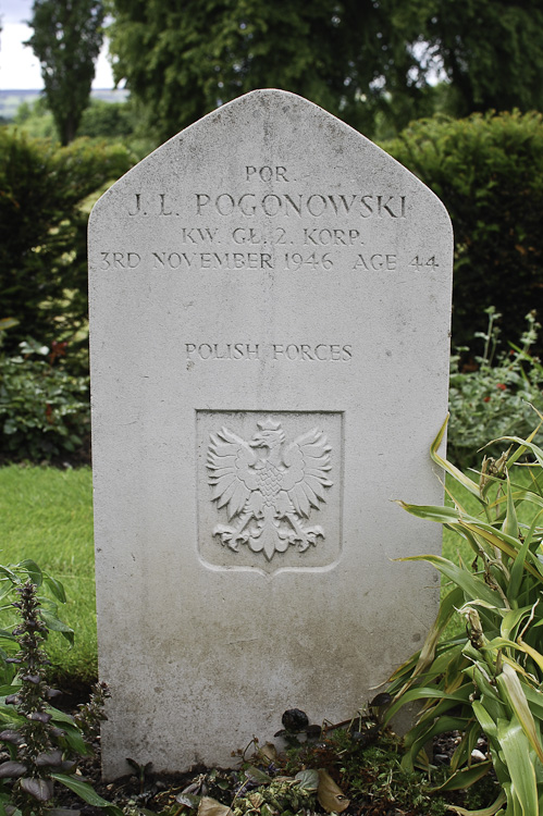 Jan L Pogonowski Polish War Grave