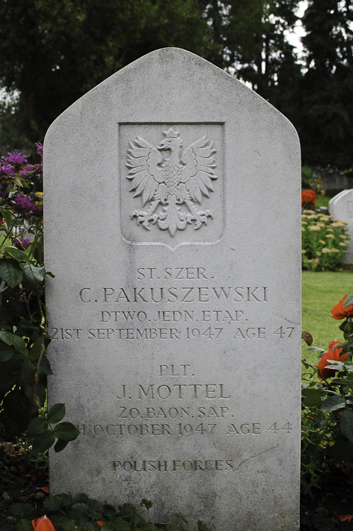 Czeslaw Pakuszewski Polish War Grave