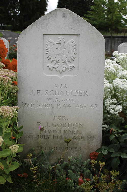 Julian Schneider Polish War Grave