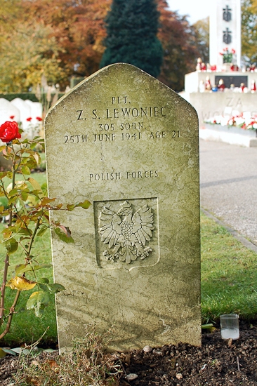 Zbigniew Stanislaw Lewoniec Polish War Grave