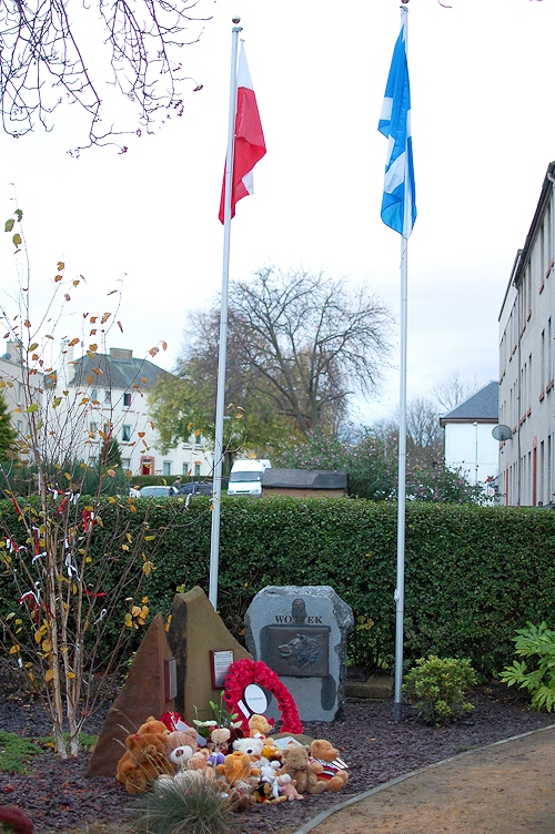 Wojtek the Bear and the Polish War Memorial in Edinburgh, Scotland