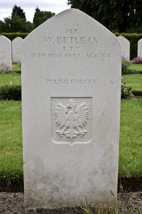 Wladislaw Betleja Polish War Grave