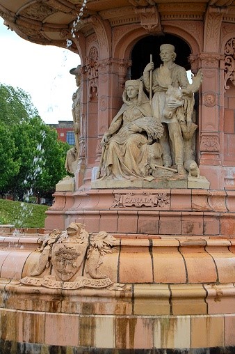Doulton Fountain, Glasgow, Scotland