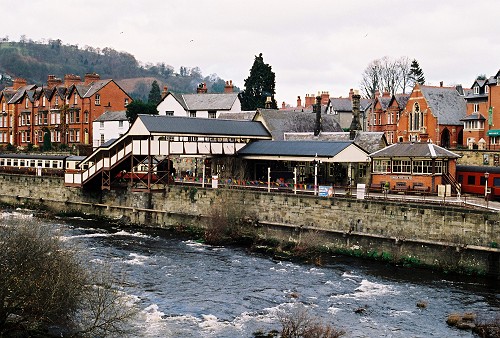 Llangollen Railway Station - River Dee - Wales