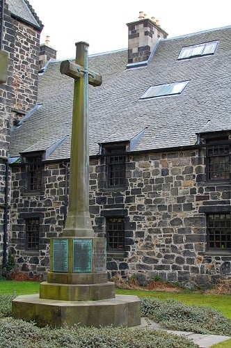 Cross of Sacrifice, Paisley Abbey, Scotland
