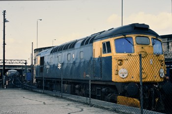 26028 Perth Station 1981 British Rail