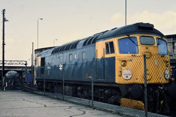 26028 Perth Station 1981 British Rail