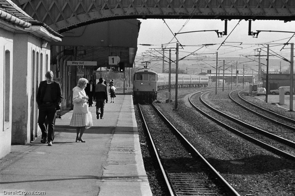 86234 Carstairs Railway Station 1984