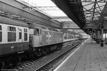 47458 Aberdeen Railway Station 1988 British Rail