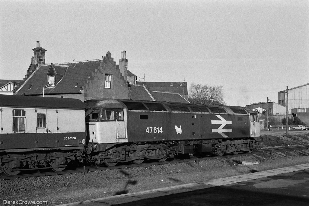 47614 Larbert Railway Station 1989