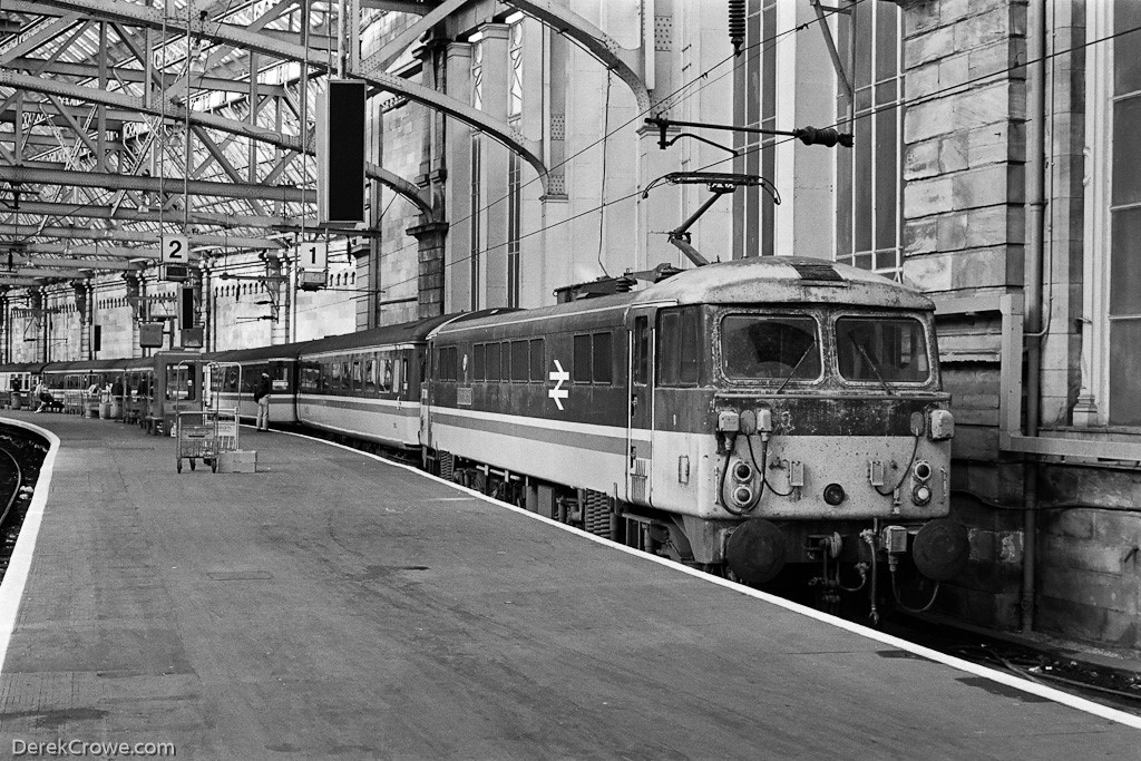 87001 Glasgow Central Railway Station 1989