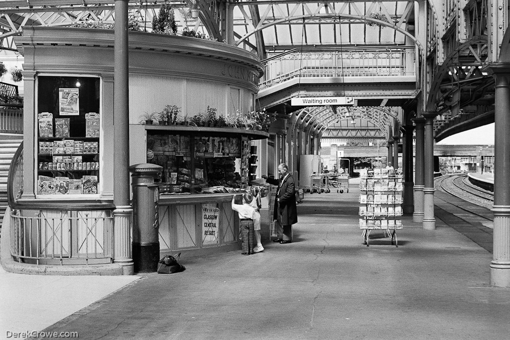 John Menzies Bookstall Stirling Railway Station 1989