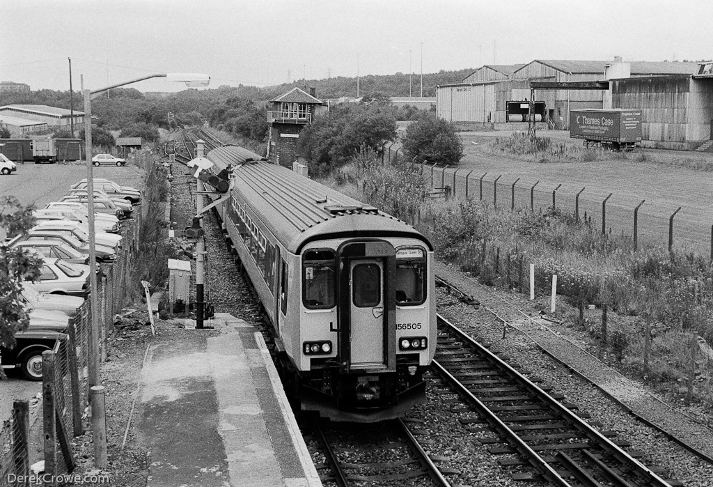 156505 Cumbernauld Railway Station Train Arrival 1989