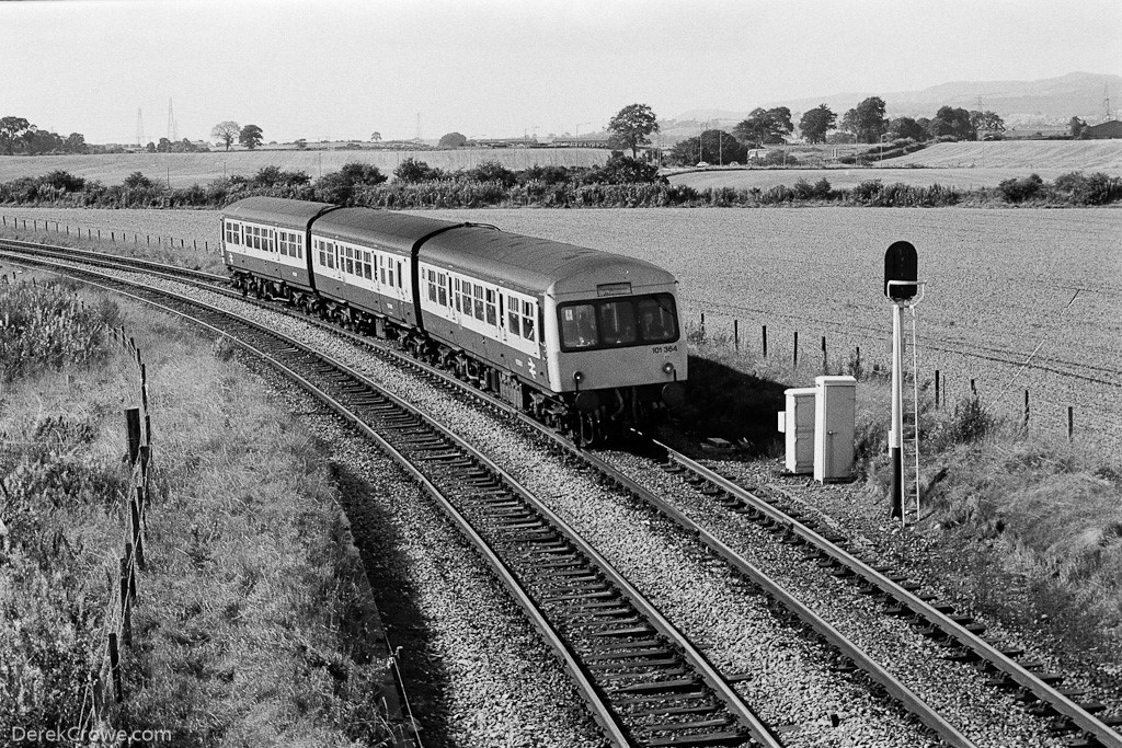 101364 DMU Carmuirs East Junction 1989