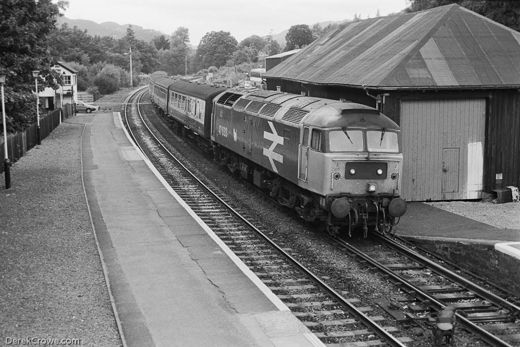 Class 47 no. 633 Pitlochry Railway Station 1989