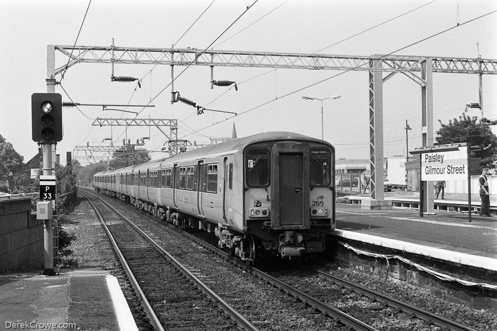Class 318 Paisley Gilmour Street Station 1990